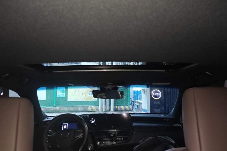 Used Lexus ES 2022 200 Excellence Edition Headliner