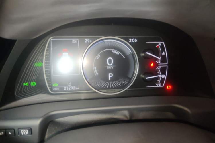 Used Lexus ES 2022 300h Excellence Edition Instrument Cluster