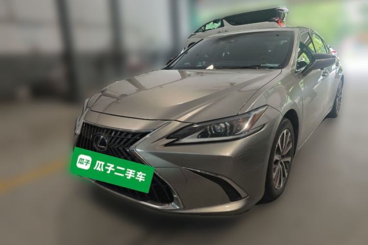 Used Lexus ES 2022 300h Excellence Edition Guazi used car, China used car export, Used car for sale, Used cars, Cheapest cars for sale