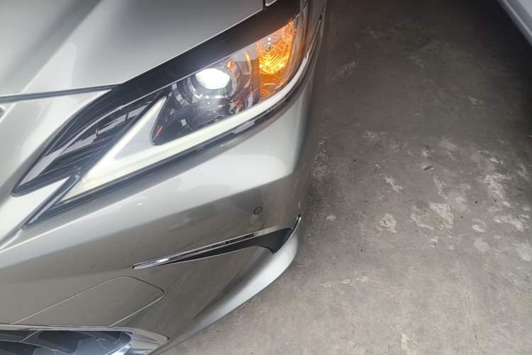 Used Lexus ES 2022 260 Excellence Edition Left Front Headlight