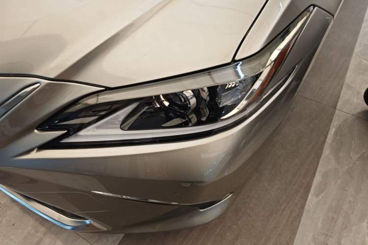 Used Lexus ES 2022 200 Excellence Edition Left Front Headlight