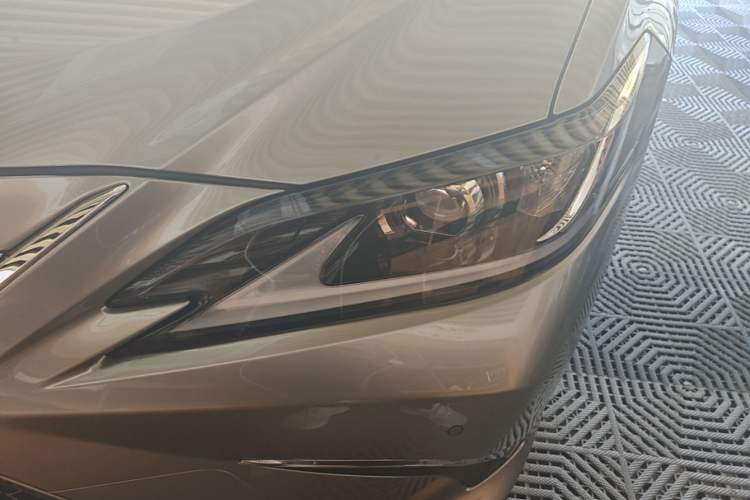 Used Lexus ES 2022 200 Excellence Edition Left Front Headlight