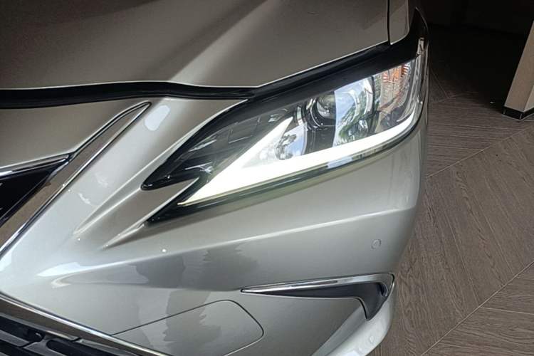 Used Lexus ES 2022 200 Excellence Edition Left Front Headlight