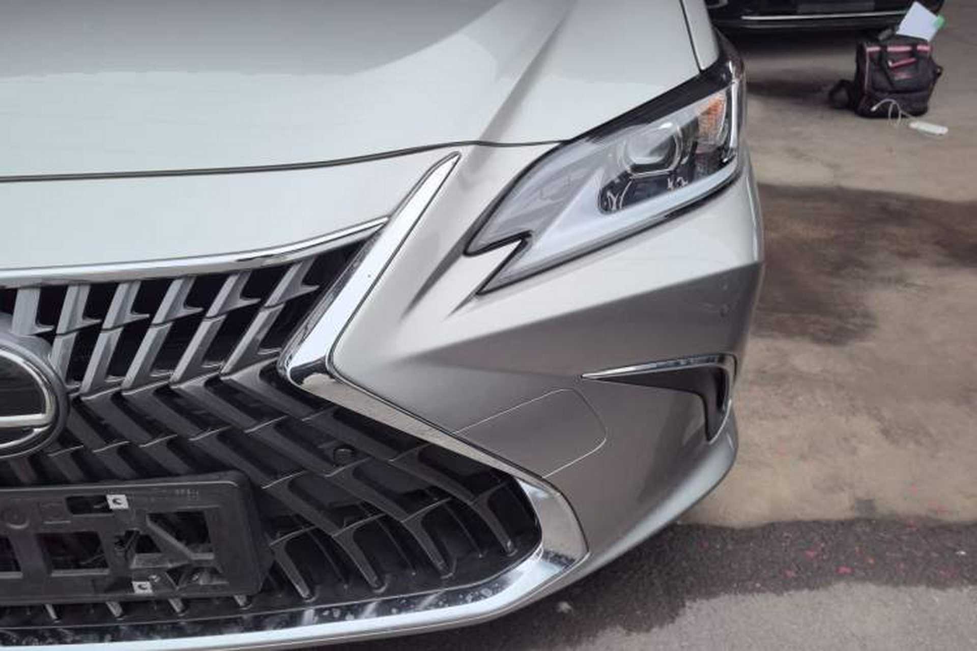 Used Lexus ES 2022 200 Luxury Edition Left Front Headlight