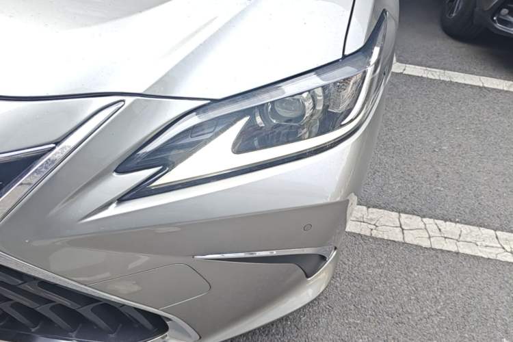 Used Lexus ES 2022 200 Excellence Edition Left Front Headlight