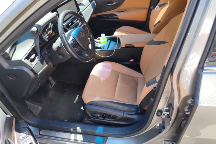 Used Lexus ES 2022 200 Excellence Edition Left Front Seat