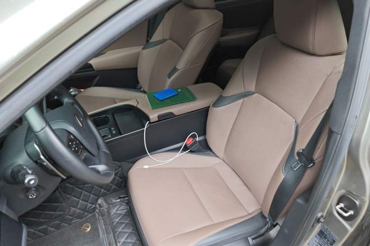 Used Lexus ES 2022 200 Excellence Edition Left Front Seat