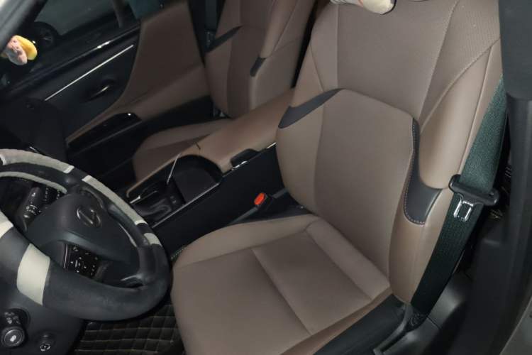 Used Lexus ES 2022 200 Excellence Edition Left Front Seat