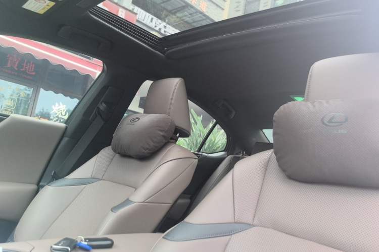 Used Lexus ES 2022 200 Excellence Edition Left Front Seat