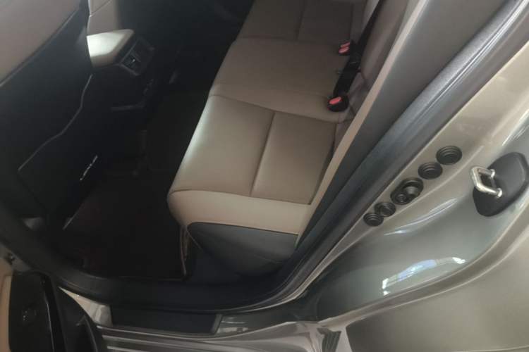 Used Lexus ES 2022 260 Excellence Edition Left Rear Seat