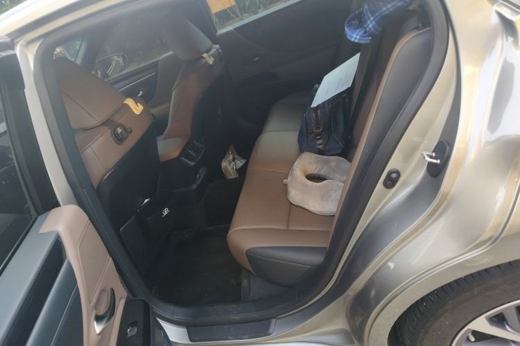 Used Lexus ES 2022 200 Excellence Edition Left Rear Seat