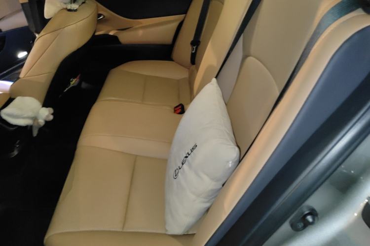 Used Lexus ES 2022 200 Excellence Edition Left Rear Seat