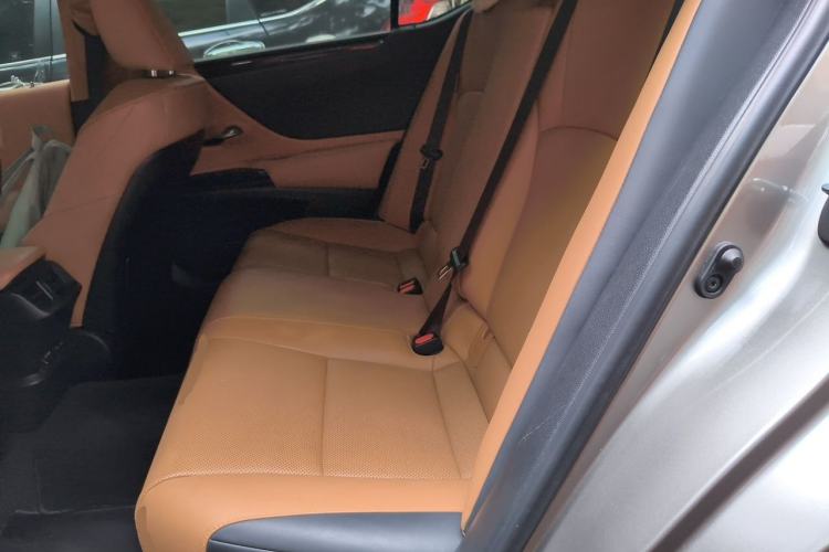 Used Lexus ES 2022 200 Excellence Edition Left Rear Seat