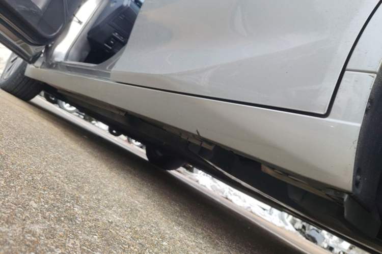 Used Lexus ES 2022 200 Excellence Edition Left Side Sill