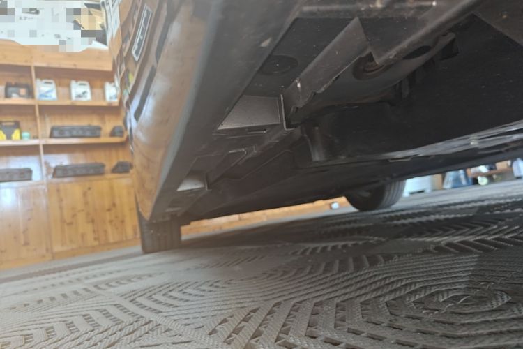 Used Lexus ES 2022 200 Excellence Edition Left Side Sill