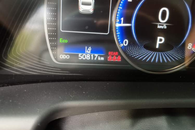Used Lexus ES 2022 200 Excellence Edition Odometer Close Up