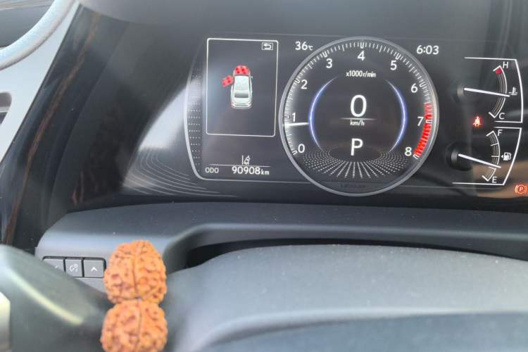 Used Lexus ES 2022 200 Excellence Edition Odometer Close Up