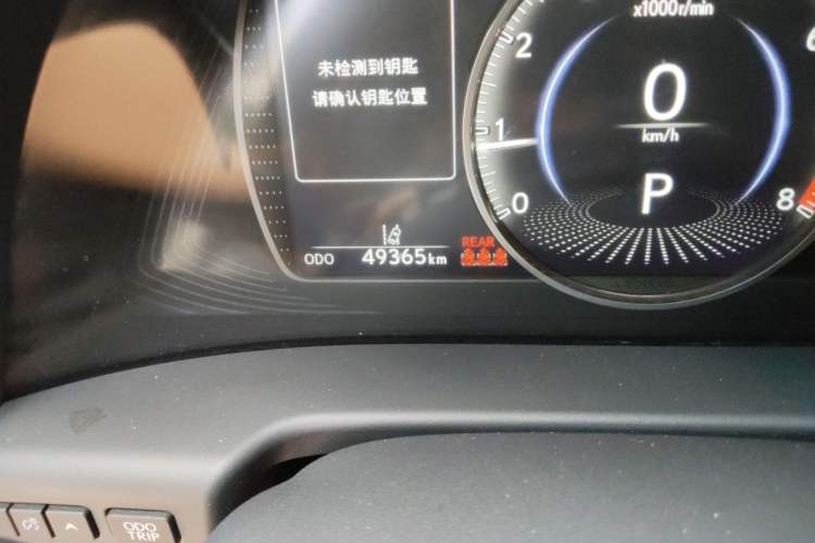 Used Lexus ES 2022 200 Excellence Edition Odometer Close Up