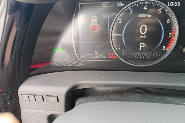 Used Lexus ES 2022 200 Excellence Edition Odometer Close Up