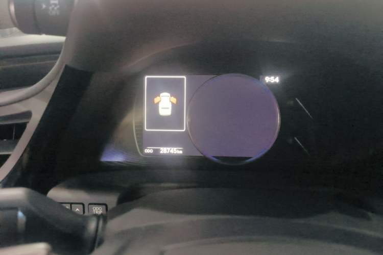 Used Lexus ES 2022 200 Excellence Edition Odometer Close Up