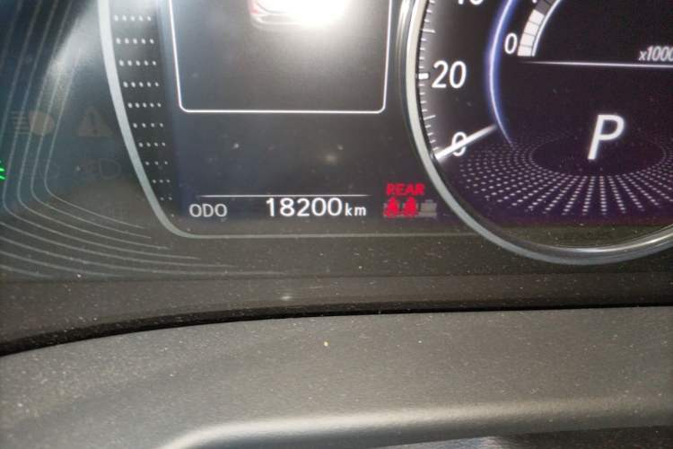 Used Lexus ES 2022 200 Excellence Edition Odometer Close Up
