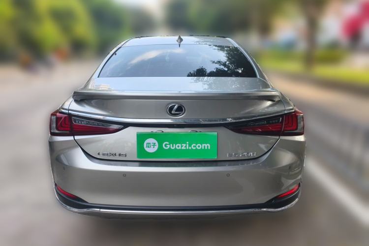 Used Lexus ES 2022 200 Excellence Edition Rear