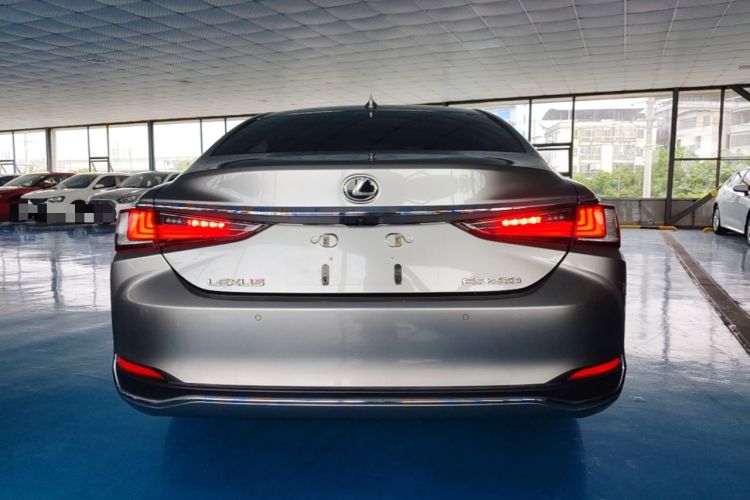Used Lexus ES 2022 200 Excellence Edition Rear