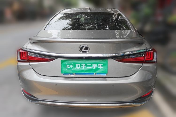 Used Lexus ES 2022 200 Excellence Edition Rear