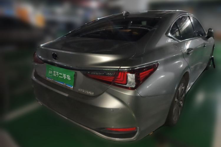 Used Lexus ES 2022 200 Excellence Edition Rear