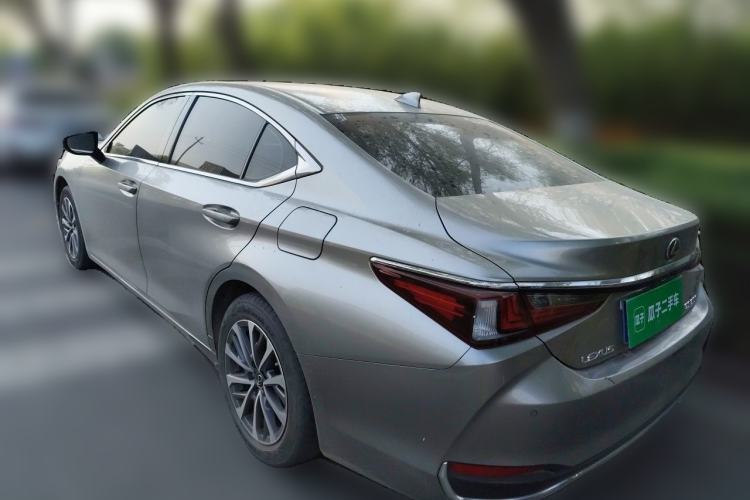 Used Lexus ES 2022 200 Excellence Edition Rear Left 45 Deg
