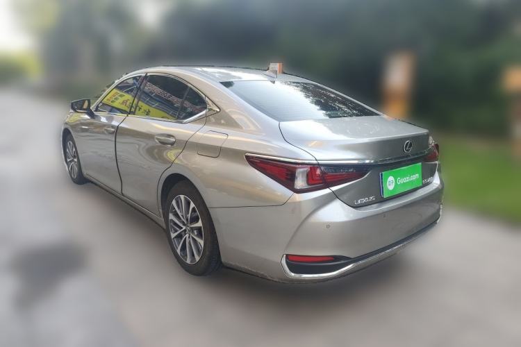 Used Lexus ES 2022 200 Excellence Edition Rear Left 45 Deg