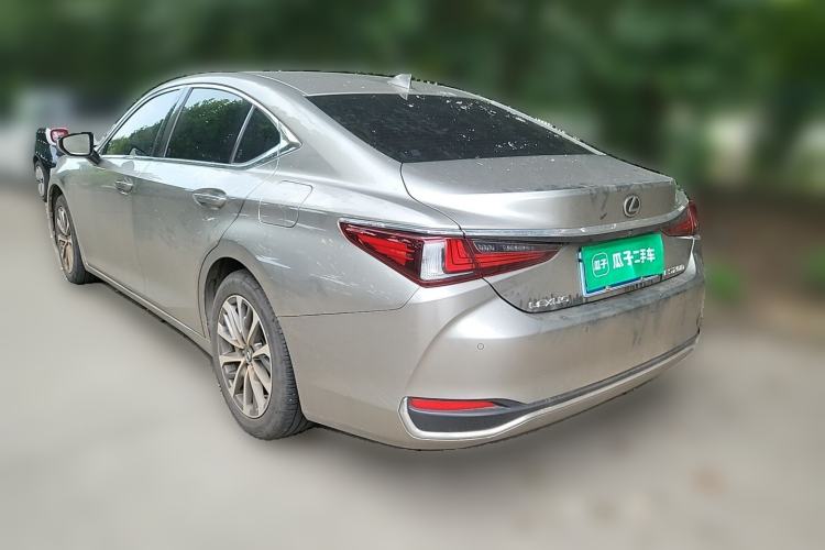 Used Lexus ES 2022 200 Excellence Edition Rear Left 45 Deg