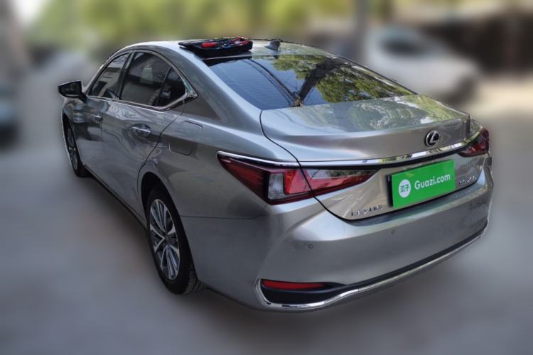 Used Lexus ES 2022 200 Excellence Edition Rear Left 45 Deg