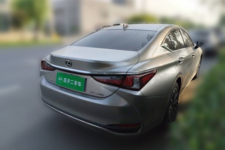 Used Lexus ES 2022 200 Excellence Edition Rear Right 45 Deg