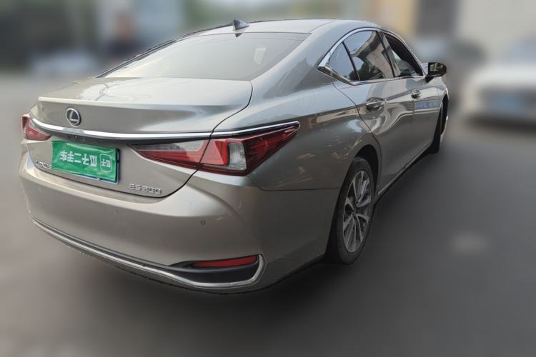 Used Lexus ES 2022 200 Excellence Edition Rear Right 45 Deg