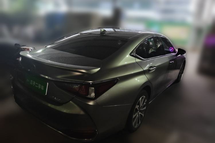 Used Lexus ES 2022 200 Excellence Edition Rear Right 45 Deg