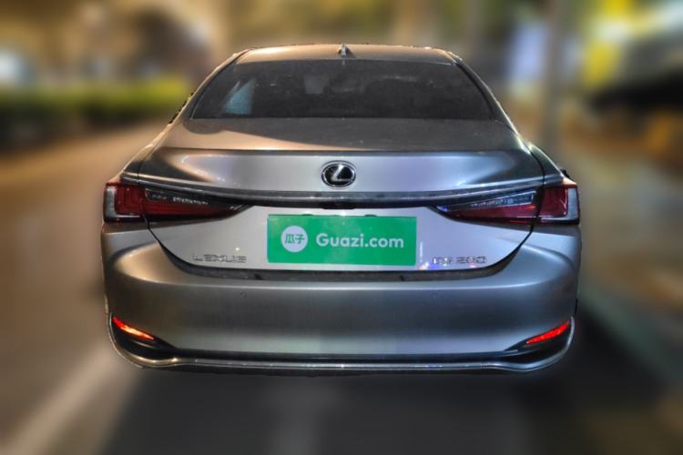 Used Lexus ES 2022 200 Excellence Edition Rear