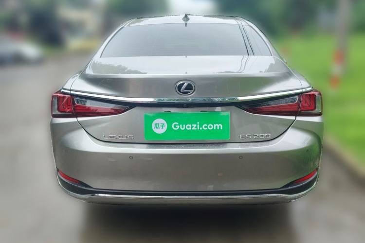 Used Lexus ES 2022 200 Excellence Edition Rear