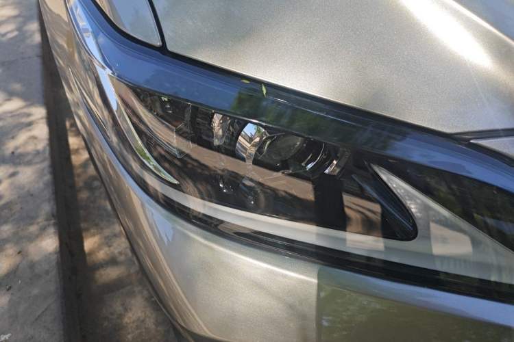 Used Lexus ES 2022 300h Excellence Edition Right Front Headlight