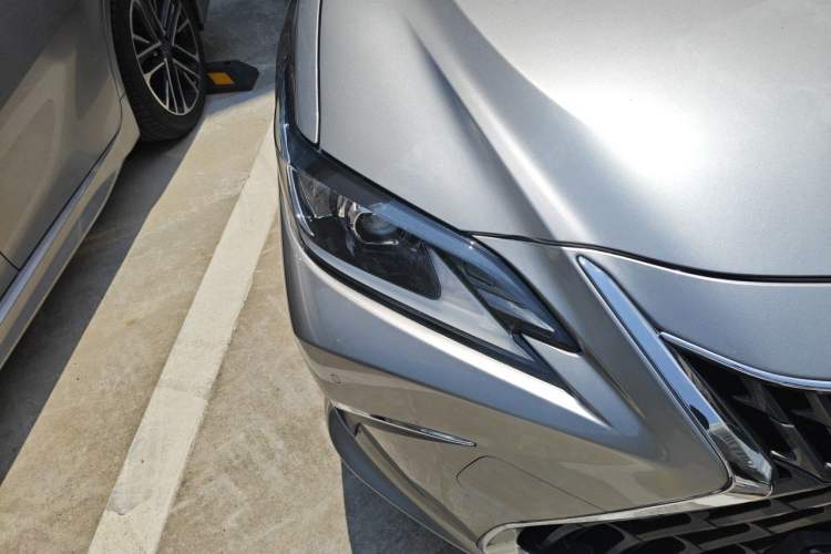 Used Lexus ES 2022 200 Excellence Edition Right Front Headlight