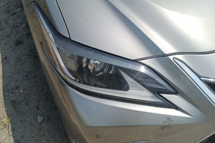 Used Lexus ES 2022 200 Excellence Edition Right Front Headlight