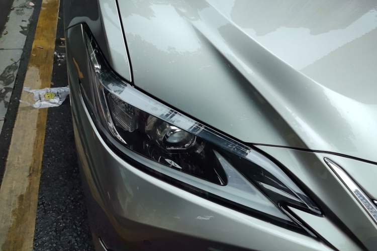Used Lexus ES 2022 200 Excellence Edition Right Front Headlight