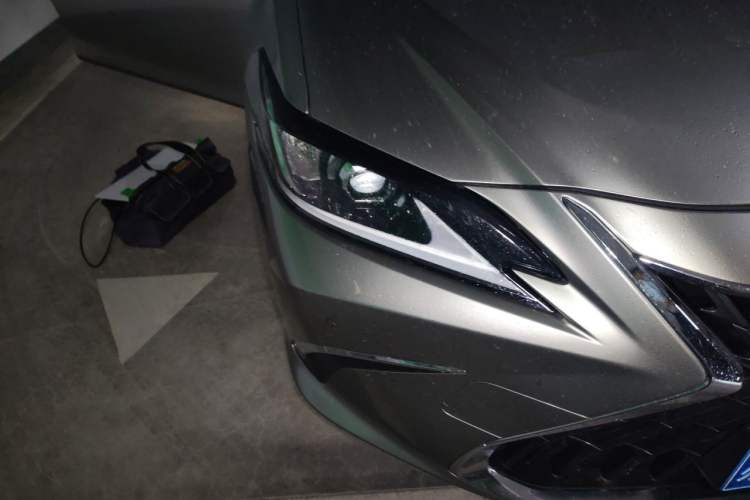 Used Lexus ES 2022 200 Excellence Edition Right Front Headlight