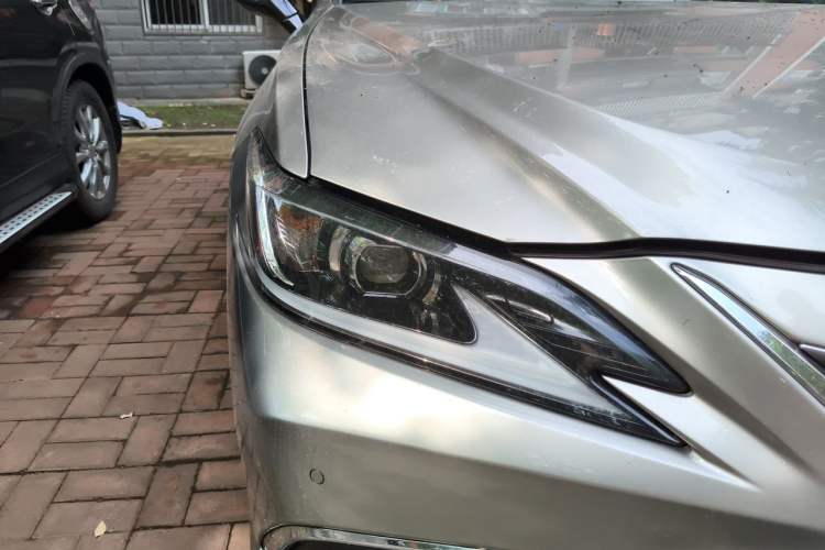 Used Lexus ES 2022 200 Excellence Edition Right Front Headlight