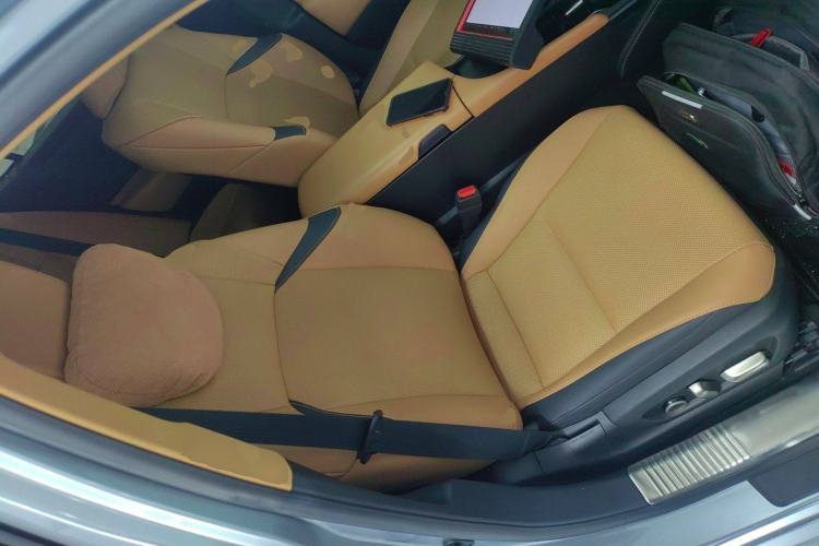 Used Lexus ES 2022 200 Excellence Edition Right Front Seat