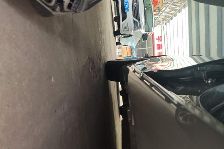 Used Lexus ES 2022 260 Excellence Edition Right Side Sill