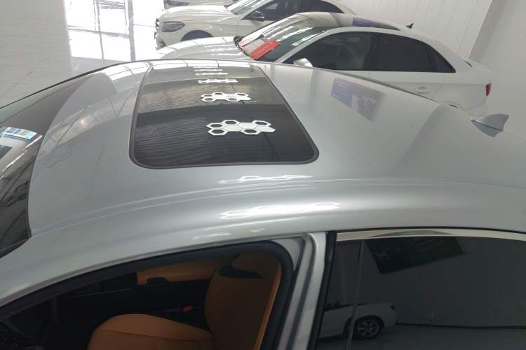 Used Lexus ES 2022 200 Excellence Edition Roof