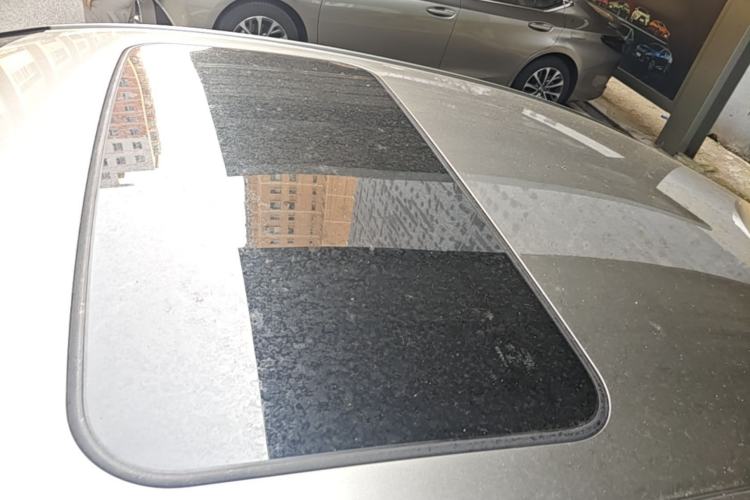 Used Lexus ES 2022 200 Excellence Edition Roof