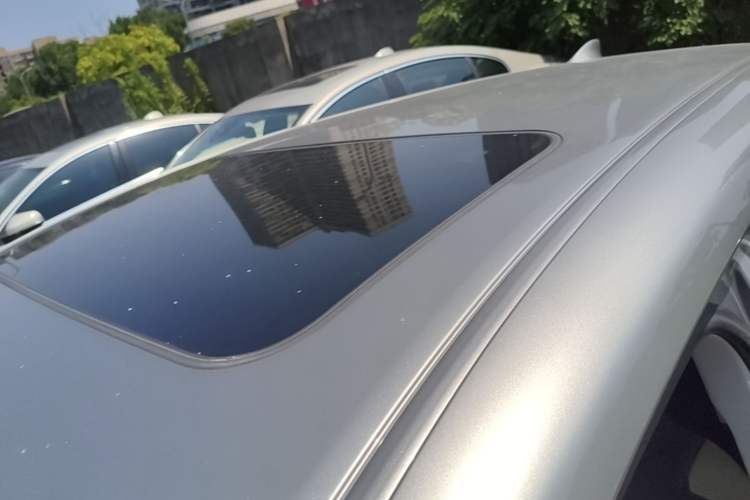 Used Lexus ES 2022 200 Excellence Edition Roof