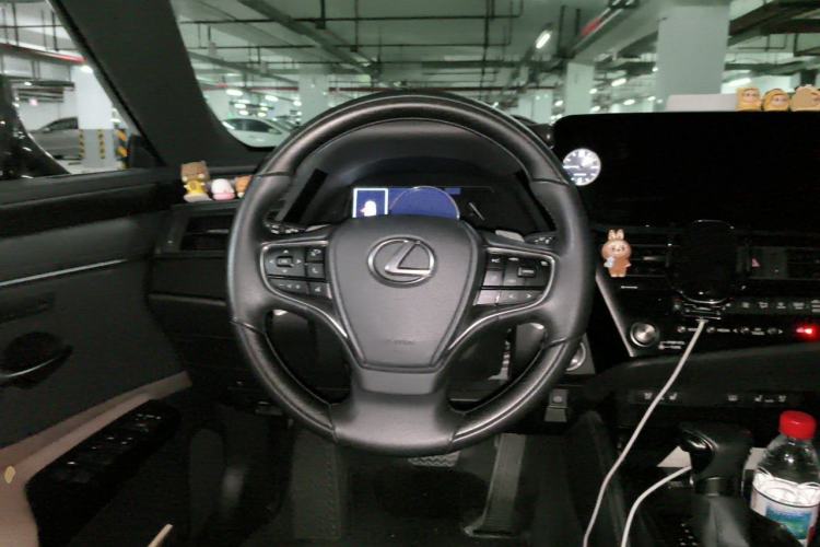 Used Lexus ES 2022 200 Luxury Edition Steering Wheel